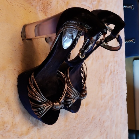 Guess Velvet Stilettos - Picture 3 of 6
